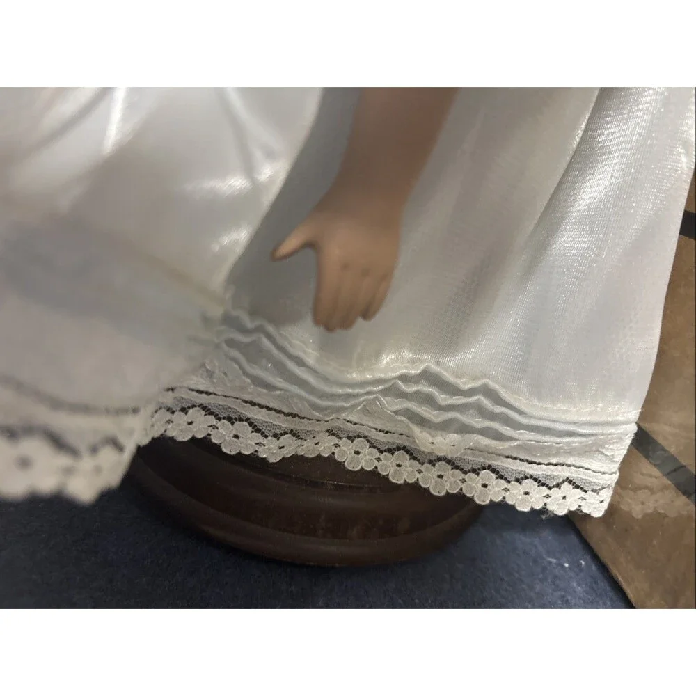 Vintage Porcelain Doll – Antique Style Collectible Figurine – Display Doll